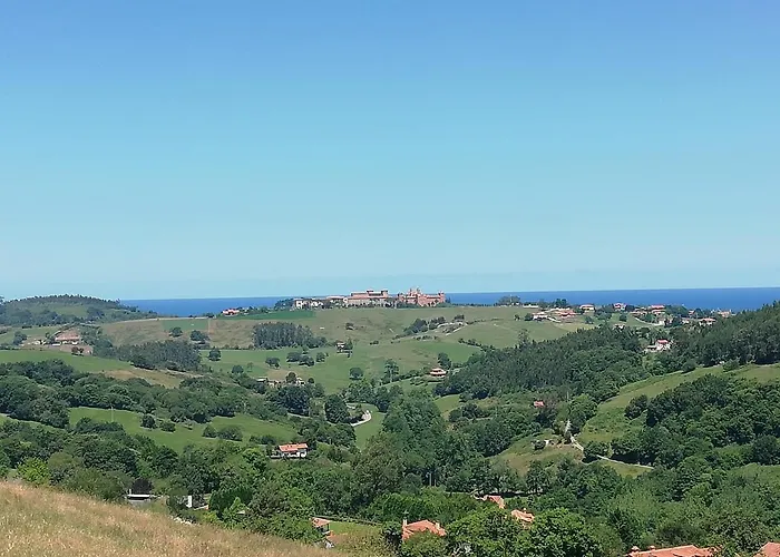 Torre Del Milano Penzion Comillas